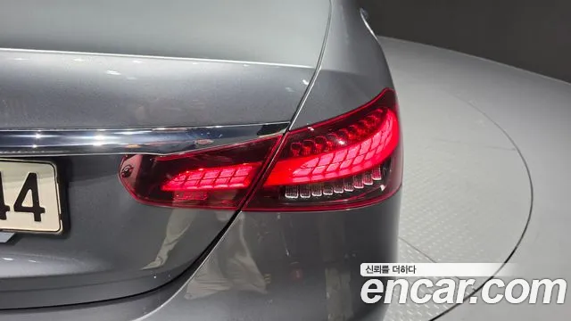 Mercedes-Benz E-Class W213 — Фото автомобиля 8