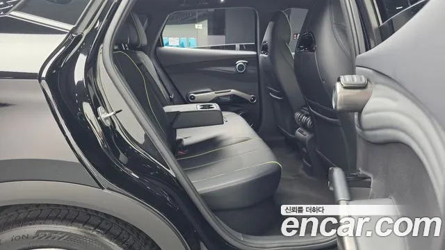 BYD Atto 3 — Фото автомобиля 12