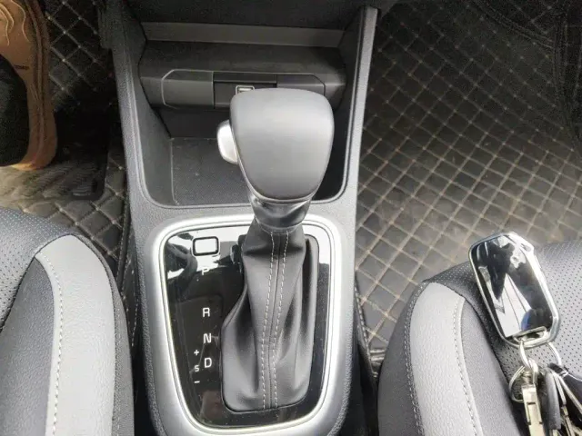 Kia KX1 — Фото автомобиля 10