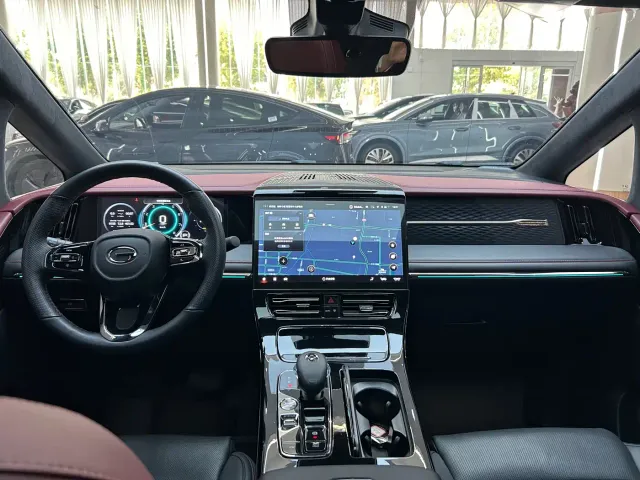 GAC Trumpchi M8 — Фото автомобиля 18