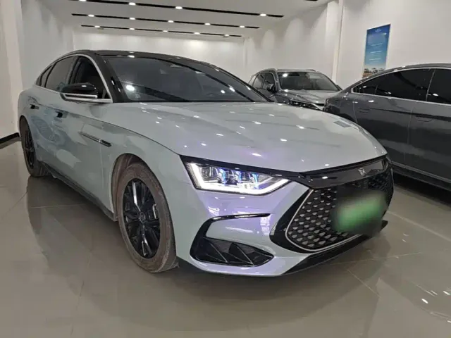 BYD Han — Фото автомобиля 3