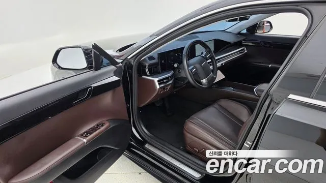 Hyundai Grandeur GN7 — Фото автомобиля 10