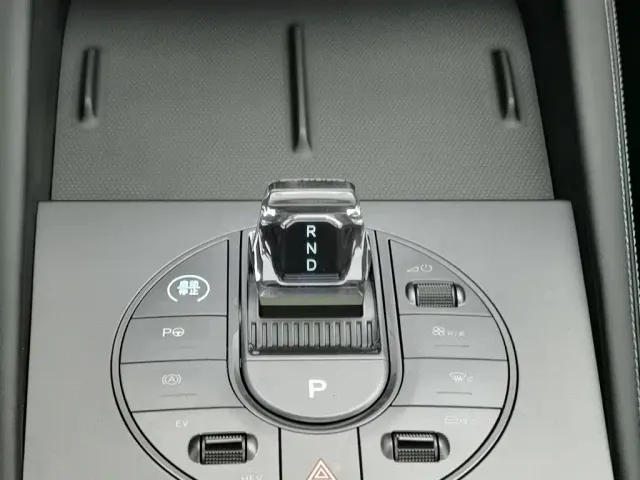 BYD Seal 06 — Фото автомобиля 13