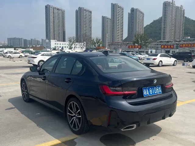 BMW 3 Series — Фото автомобиля 8