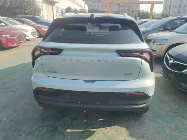 Geely Geometry E Firefly — Фото автомобиля 5