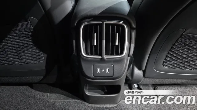 Hyundai Ioniq6 Long Range AWD — Фото автомобиля 30