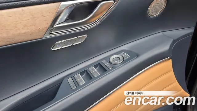 Genesis GV80 — Фото автомобиля 27