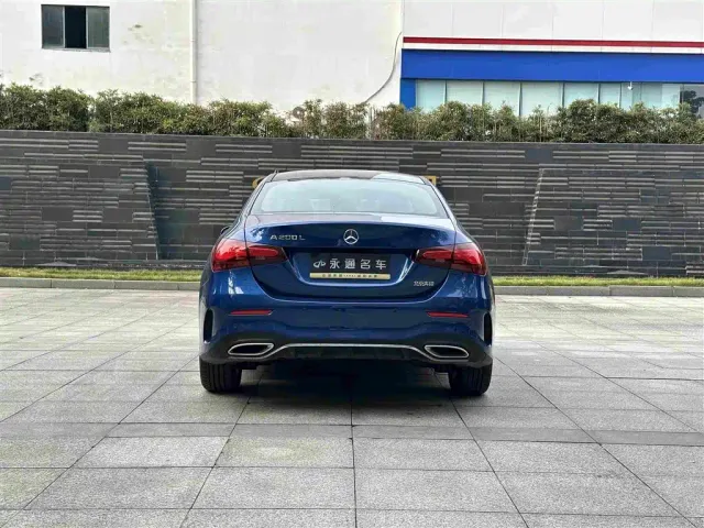 Mercedes-Benz A-Class — Фото автомобиля 12