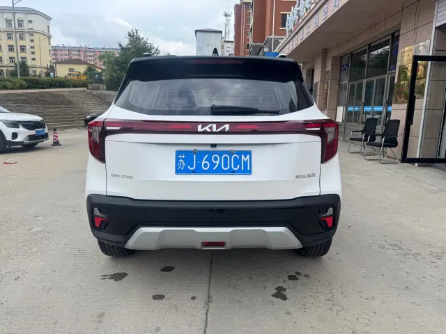 Kia Seltos — Фото автомобиля 6