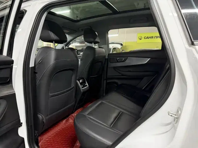 Chery Tiggo 7 PLUS — Фото автомобиля 11