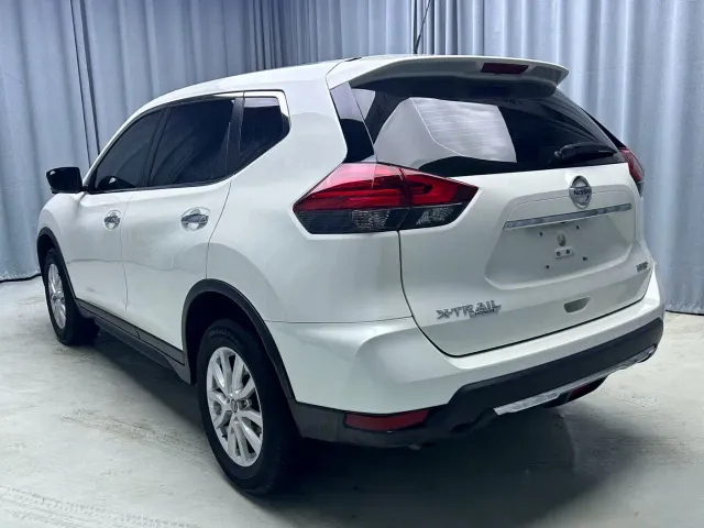 Nissan X-Trail — Фото автомобиля 21