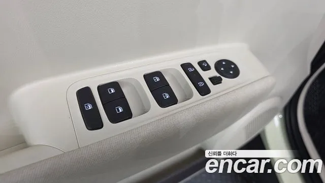 Hyundai Casper Casper Electric — Фото автомобиля 11