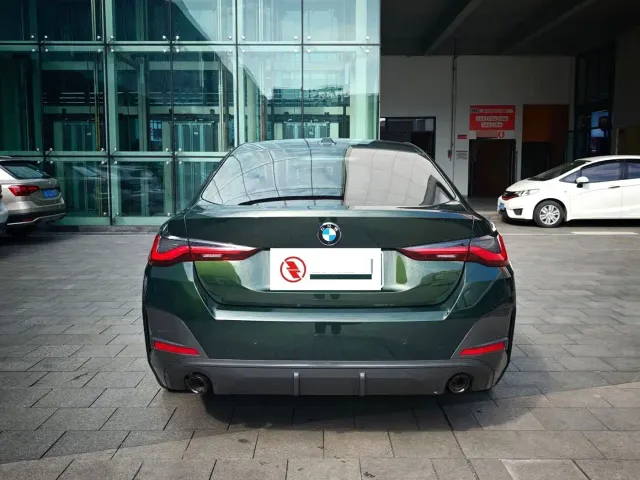 BMW 4 Series — Фото автомобиля 9