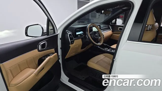 Kia Sorento Sorento 4-е поколение Бензин 2.5T 2WD — Фото автомобиля 10