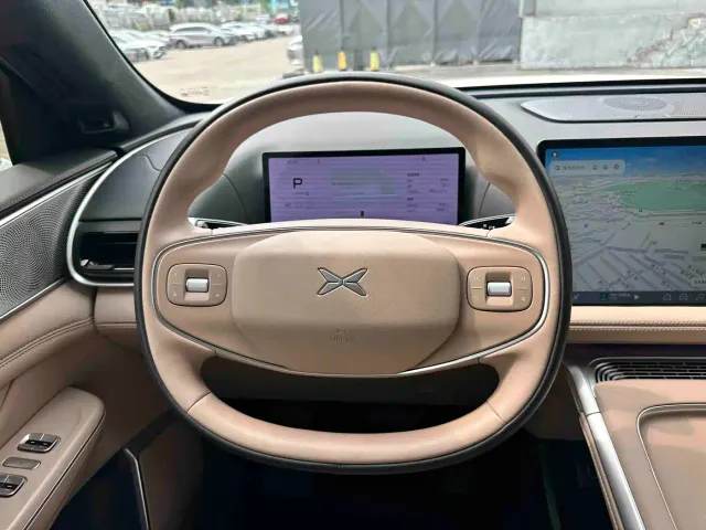Xpeng G9 — Фото автомобиля 14