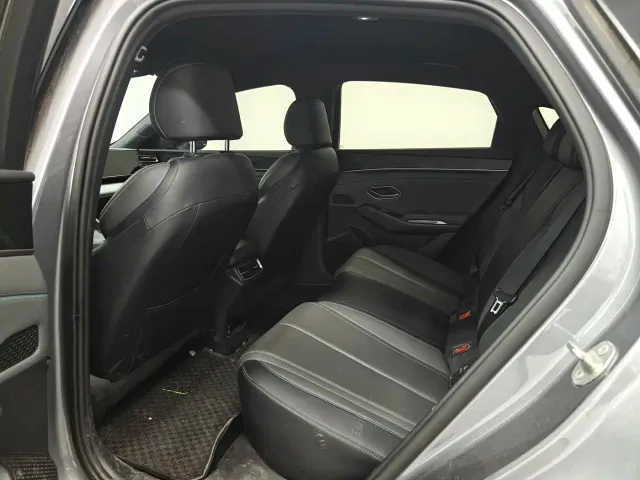 BYD Qin L — Фото автомобиля 10