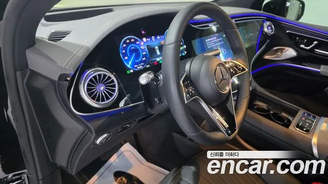 Mercedes-Benz EQS — Фото автомобиля 6
