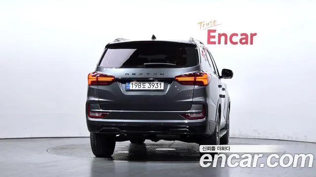 KG_Mobility_Ssangyong Rexton All Rexton Дизель 2.2 4WD — Фото автомобиля 4
