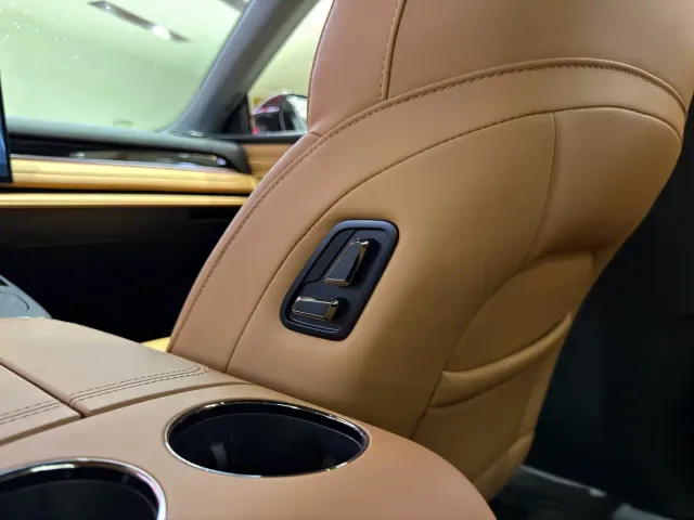 Geely Galaxy Xingyao 8 — Фото автомобиля 21