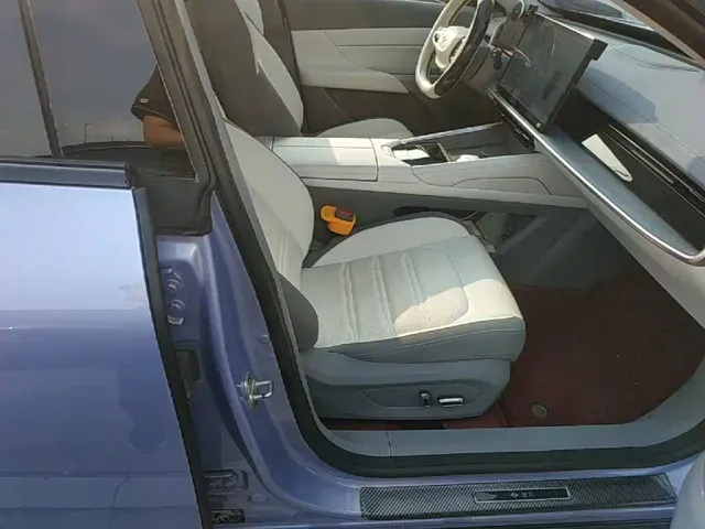 Dongfeng eπ 007 — Фото автомобиля 24