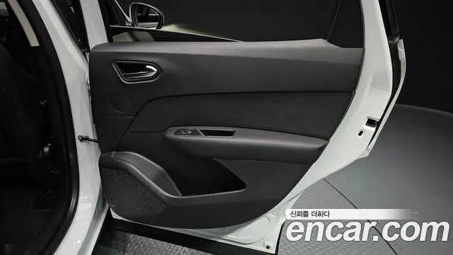 Renault Korea XM3 — Фото автомобиля 14