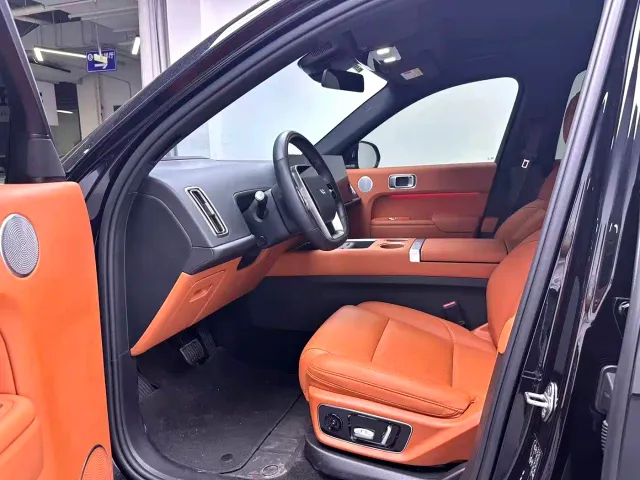 Li Auto L7 — Фото автомобиля 4