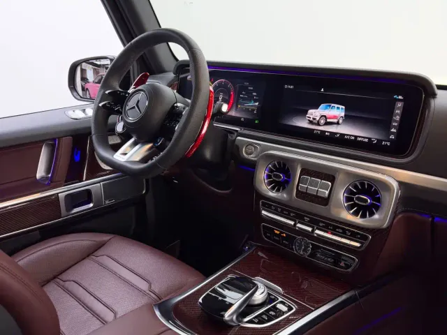 Mercedes-Benz G-Class — Фото автомобиля 16