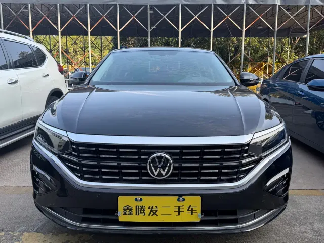 Volkswagen Passat — Фото автомобиля 2