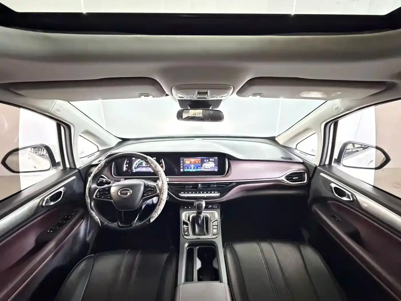 GAC Trumpchi Trumpchi M6 2021 PRO 270T DCT Luxury Edition — Фото автомобиля 11