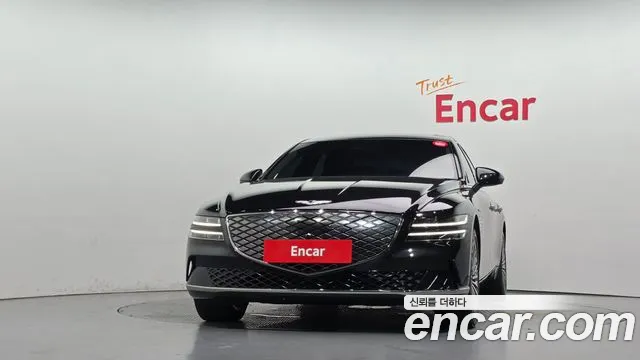 Genesis G80 Electrified G80 (RG3) — Фото автомобиля 3