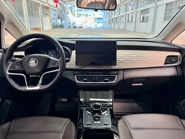 BYD Song MAX — Фото автомобиля 9