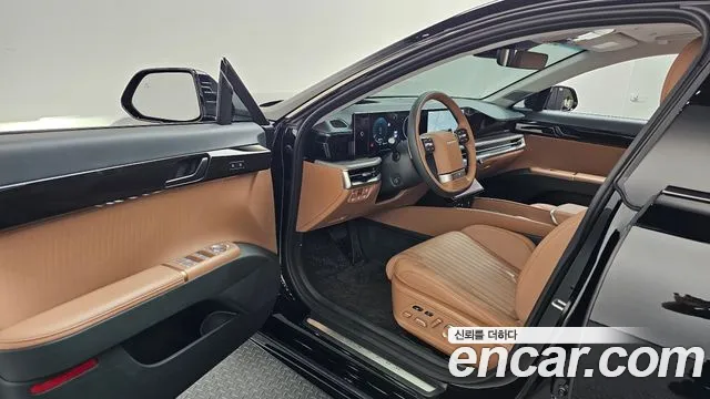 Hyundai Grandeur GN7 — Фото автомобиля 15