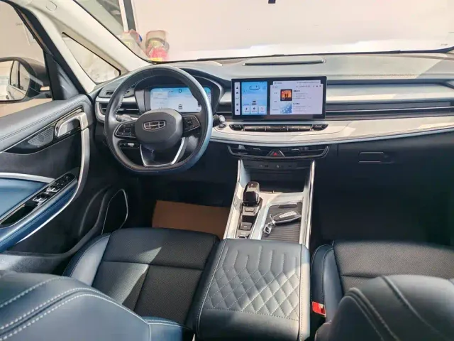 Geely Jiaji — Фото автомобиля 10
