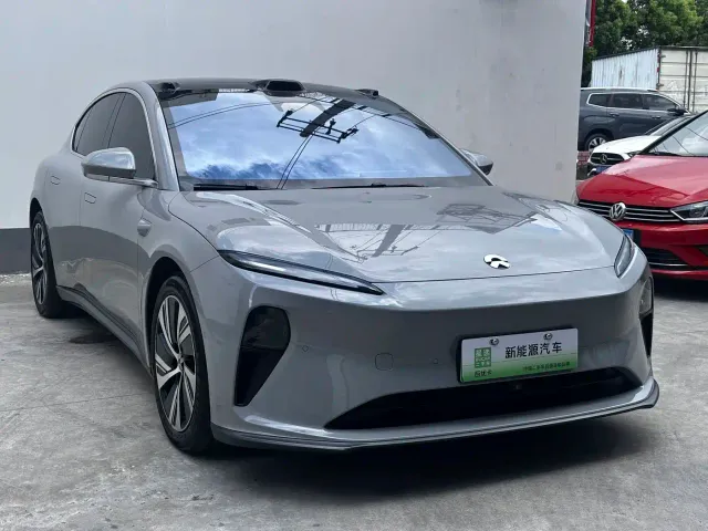 Nio ET5 — Фото автомобиля 3