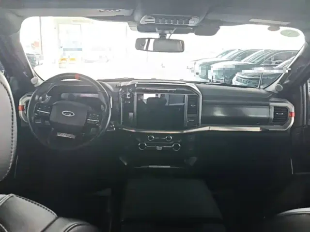 Ford F-150 Raptor — Фото автомобиля 9