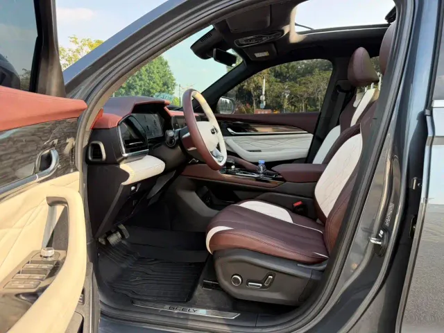 Geely Xingyue L — Фото автомобиля 12