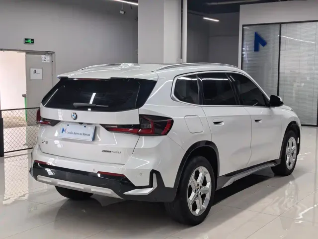 BMW X1 — Фото автомобиля 4