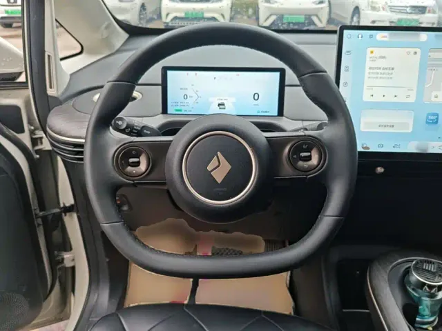 Baojun Cloud — Фото автомобиля 10