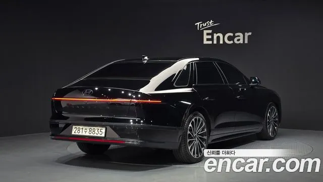 Hyundai Grandeur — Фото автомобиля 2