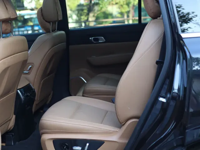 Li Auto ONE — Фото автомобиля 20