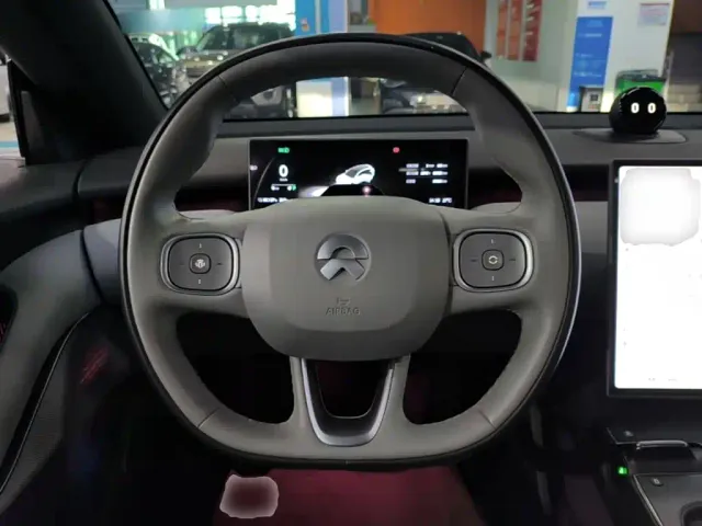 Nio ET5 Touring — Фото автомобиля 10