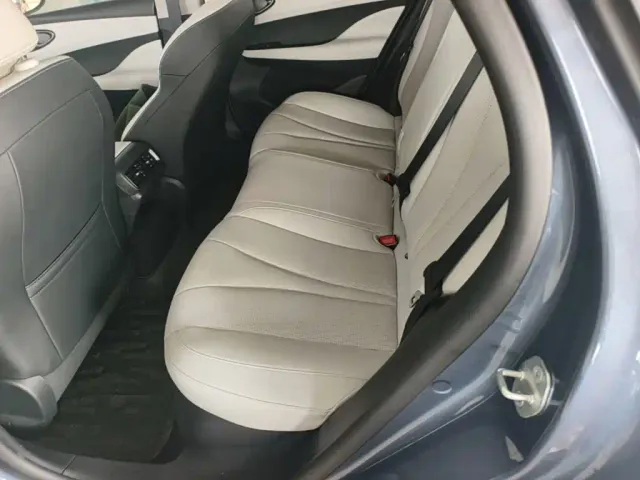 BYD Seal 05 DM-i — Фото автомобиля 16