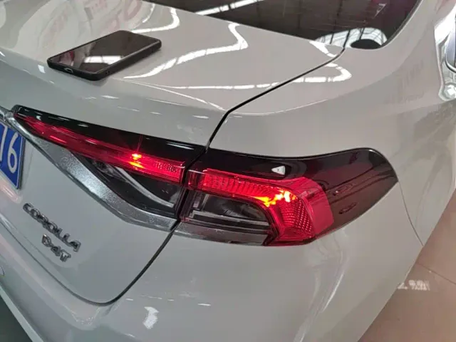 Toyota Corolla — Фото автомобиля 7