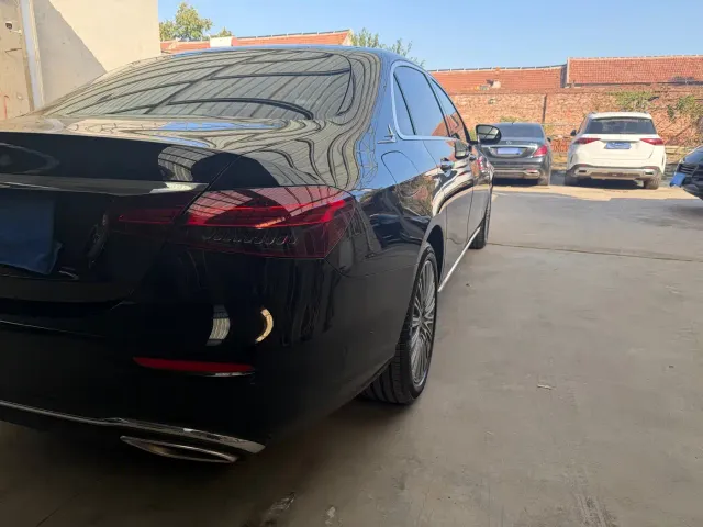 Mercedes-Benz E-Class — Фото автомобиля 7