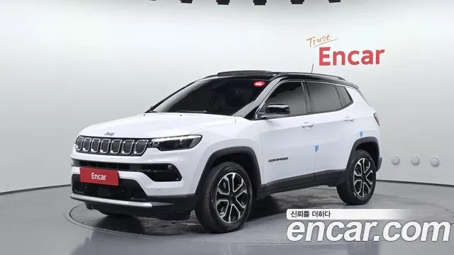 Фотография автомобиля — Jeep Compass