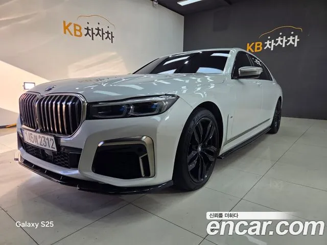 Фотография автомобиля — BMW 7 Series G11