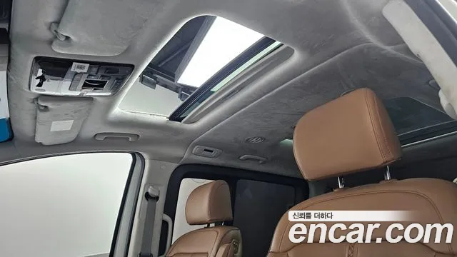 Hyundai Staria — Фото автомобиля 23