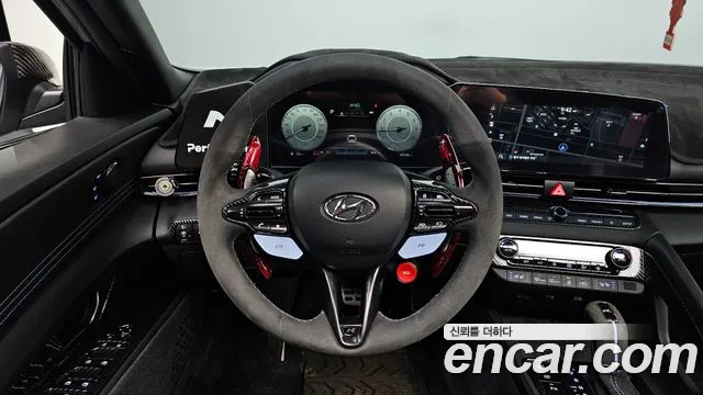 Hyundai AVANTE — Фото автомобиля 13