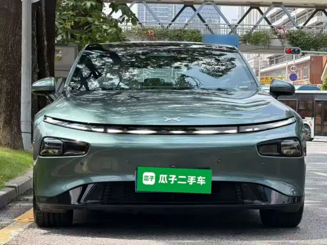 Xpeng P7 — Фото автомобиля 2