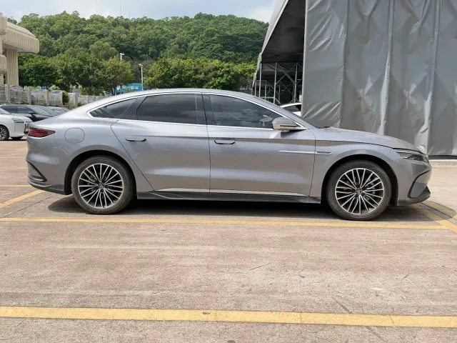BYD Han — Фото автомобиля 7
